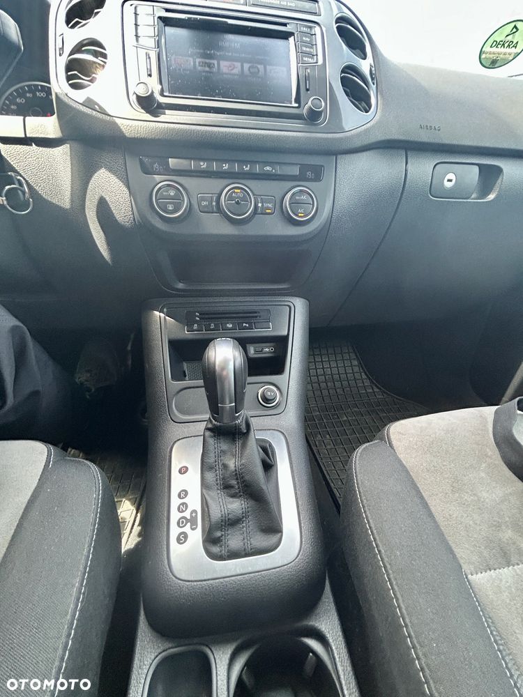 Volkswagen Tiguan 1.4 TSI Sport&Style DSG - 4