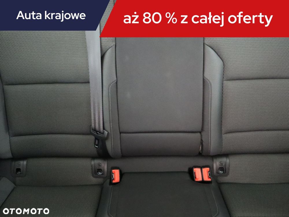 Volkswagen Golf - 12
