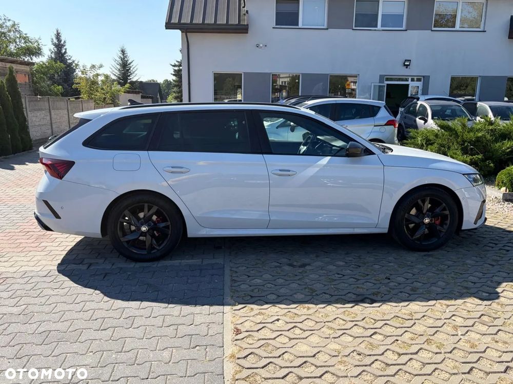 Skoda Octavia 2.0 TDI DSG RS Plus - 7