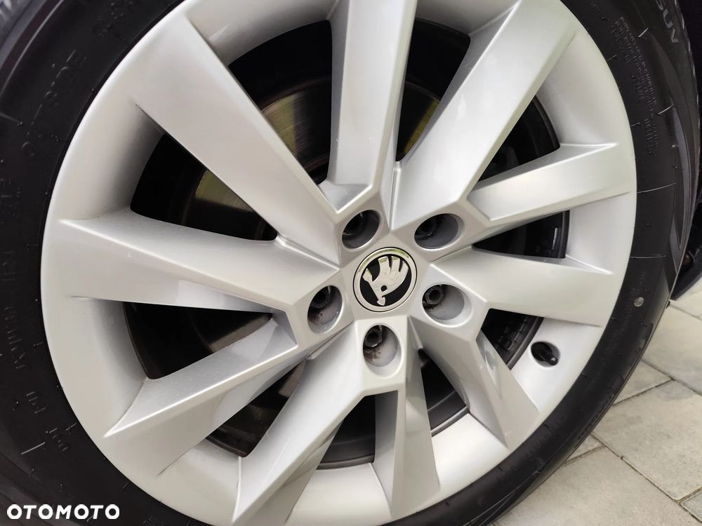 Skoda Superb 2.0 TDI SCR 4x4 Style DSG - 37