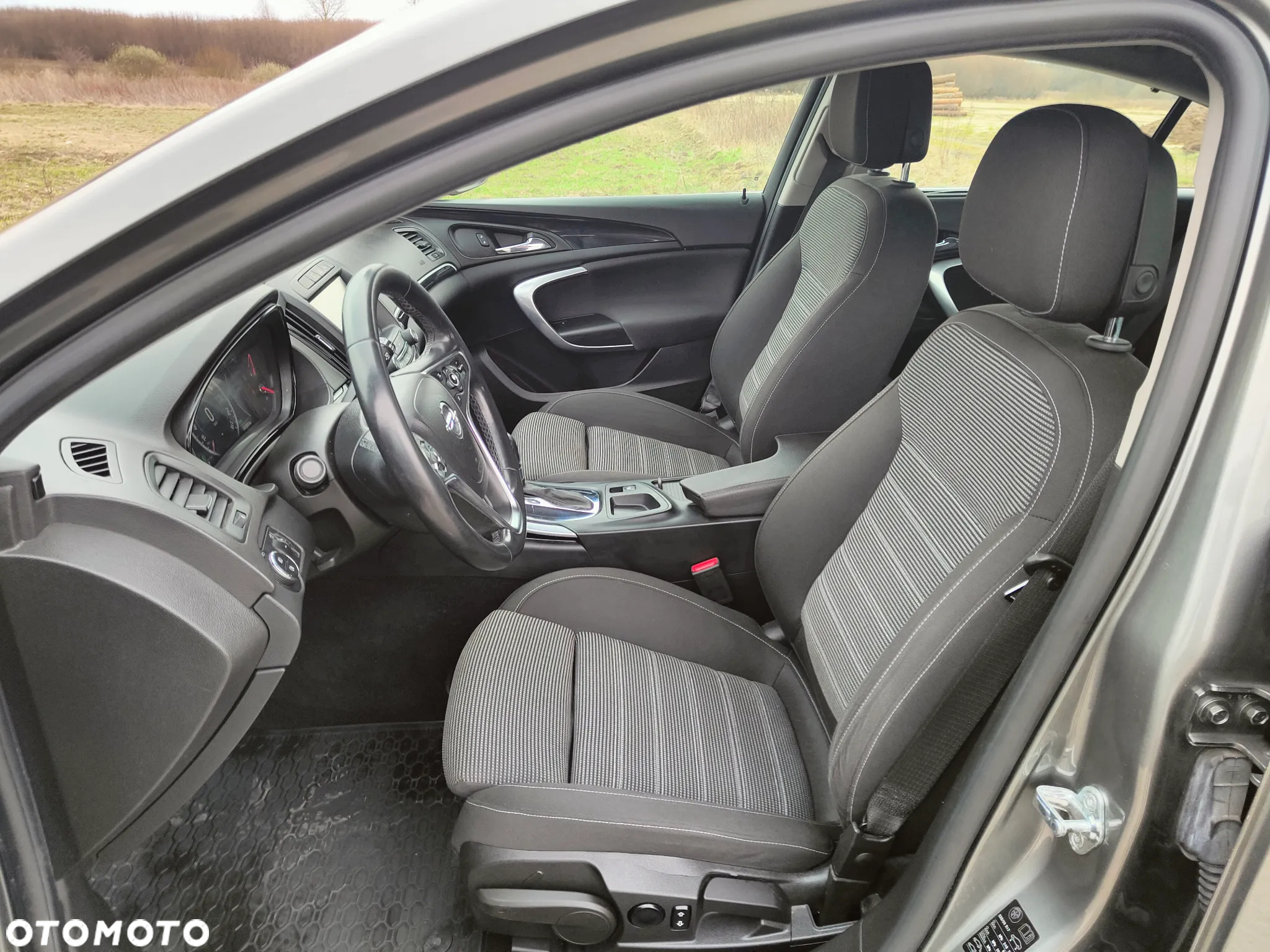 Opel Insignia 2.0 T Cosmo - 19