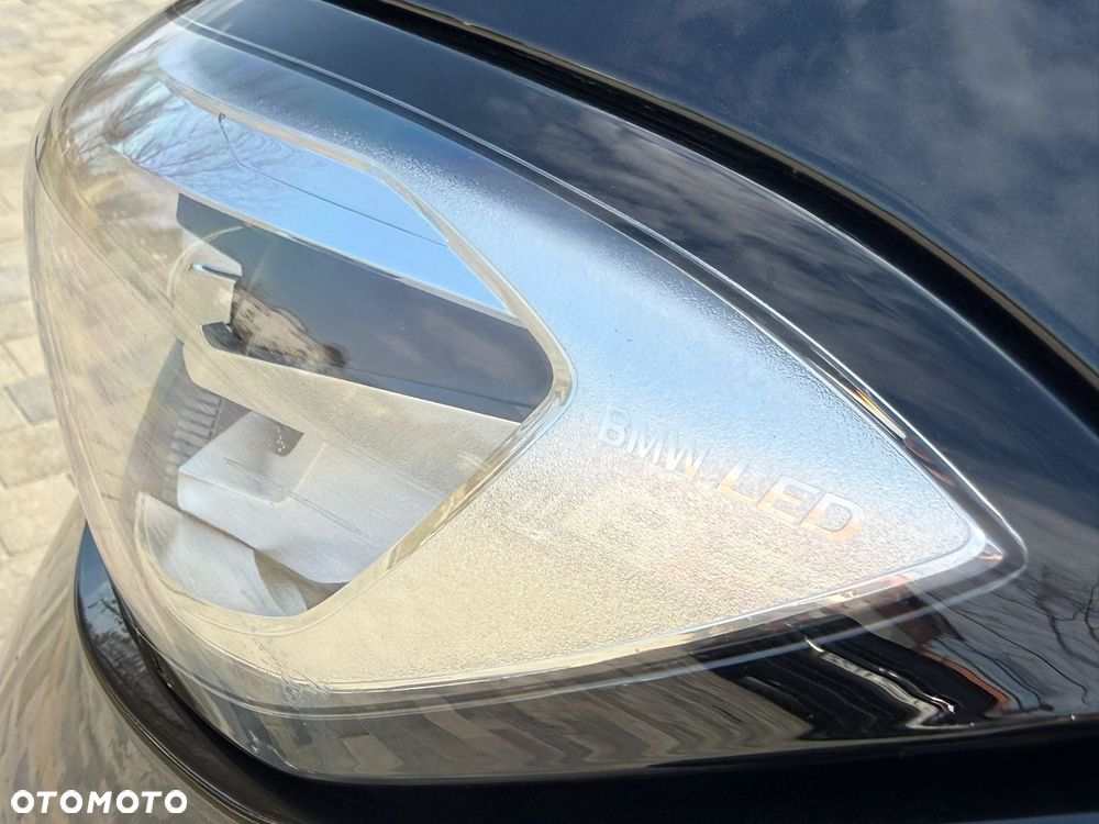 BMW Seria 3 320d xDrive Edition Luxury Line Purity - 2