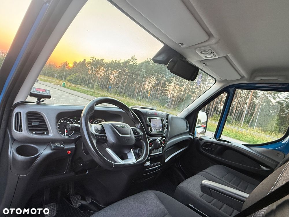 Iveco DAILY 50-180 180KM *CHŁODNIA Carrier   / 10E.Palet/Winda 1000KG Udźwigu! Resor+Poduszka! Chłodzenie+Grzanie Salon Polska !!! - 15