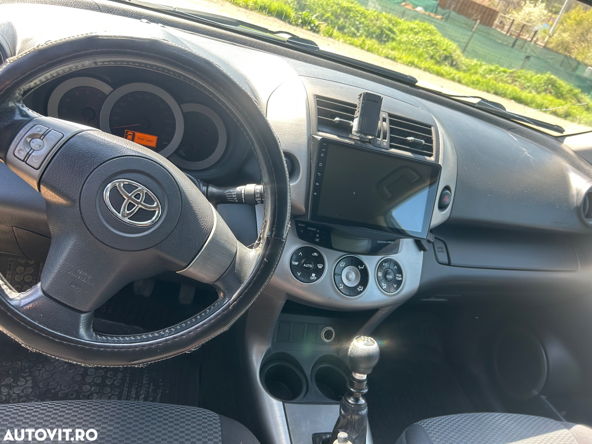 Toyota RAV4 2.2 D-4D Confort - 6