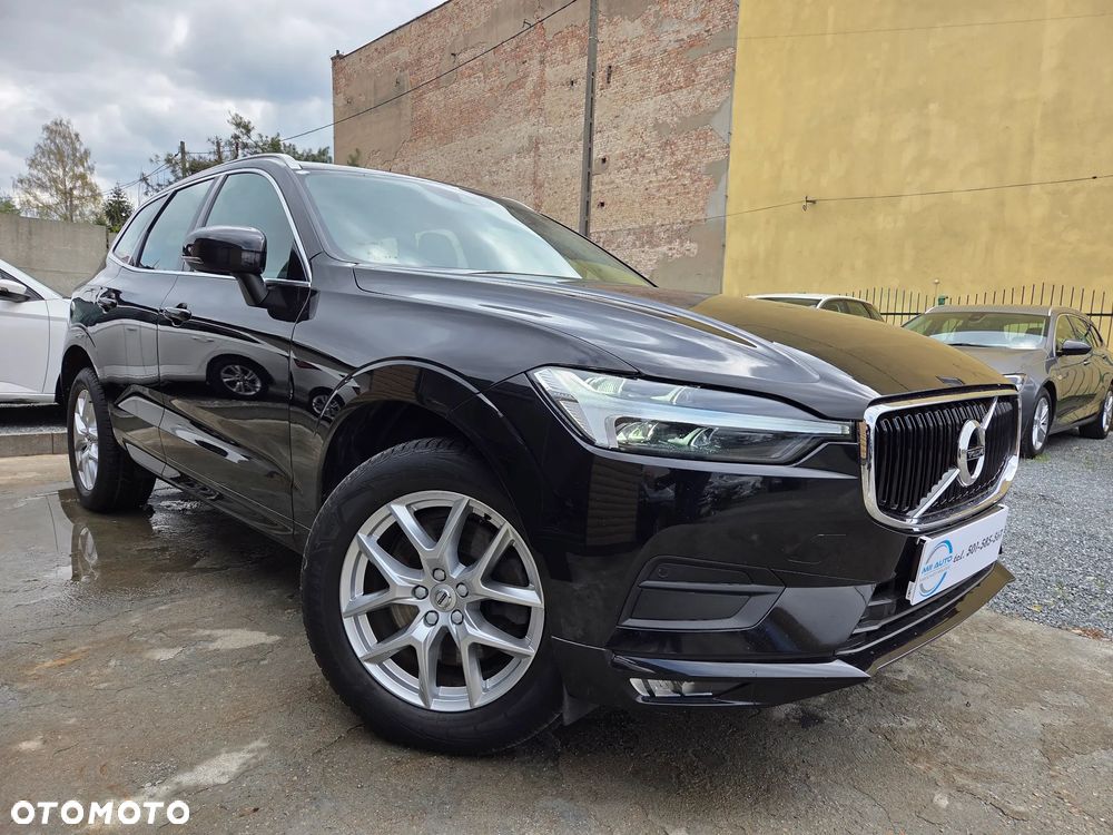Volvo XC 60 D4 Momentum Pro - 4