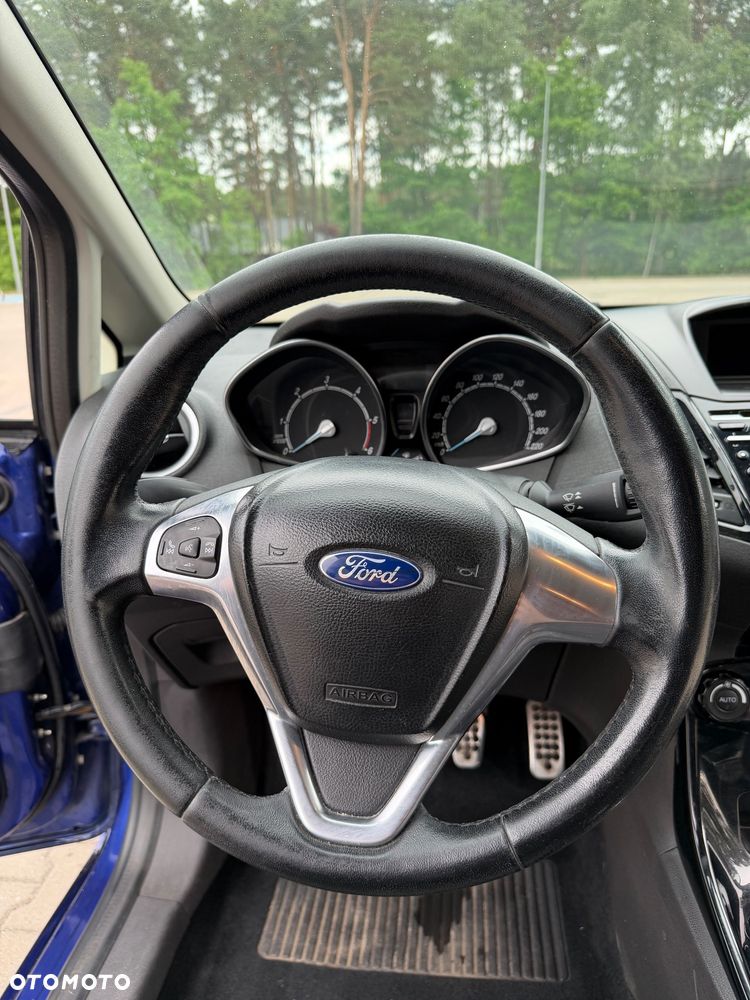Ford Fiesta 1.6 TDCi Sport - 14