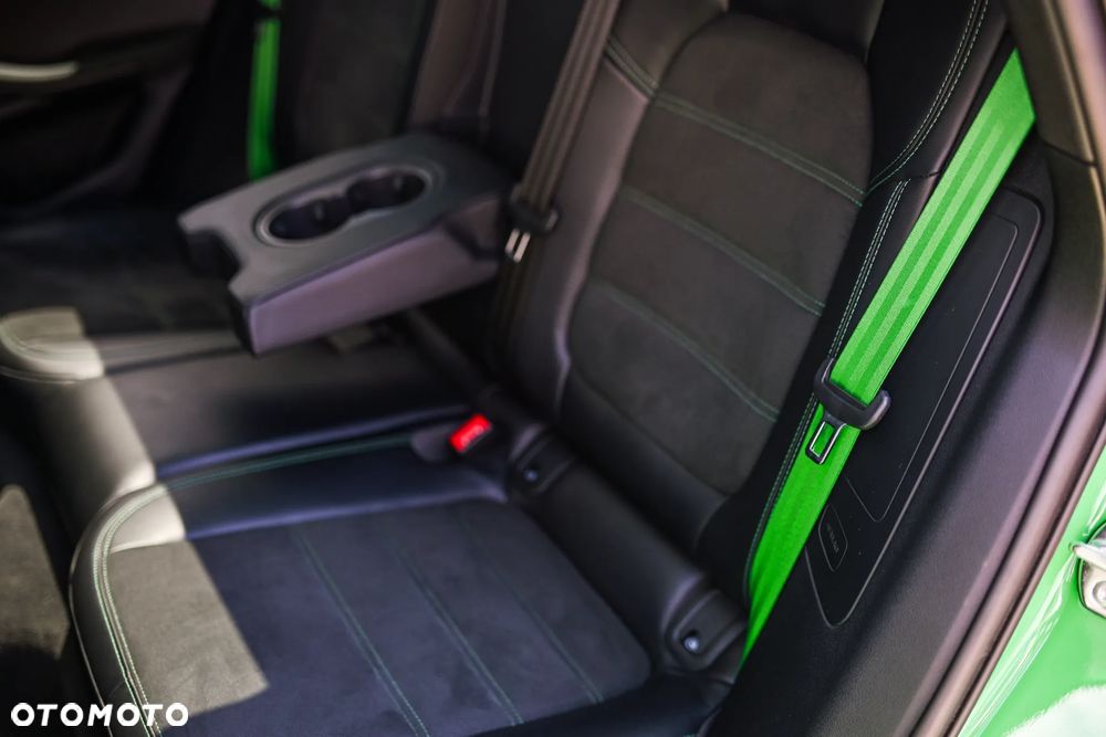 Porsche Macan - 34