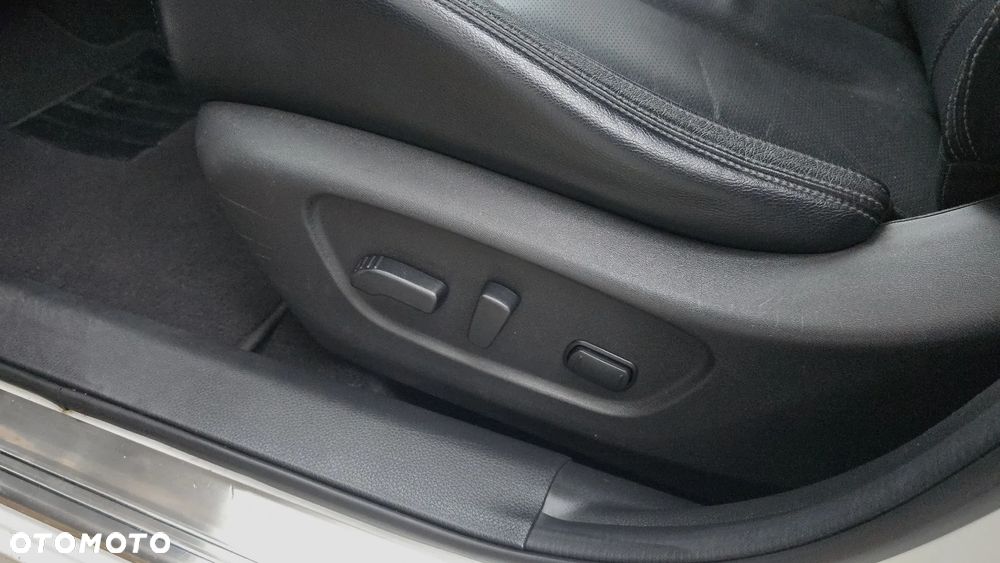 Nissan Rogue 2.5 SL AWD - 8