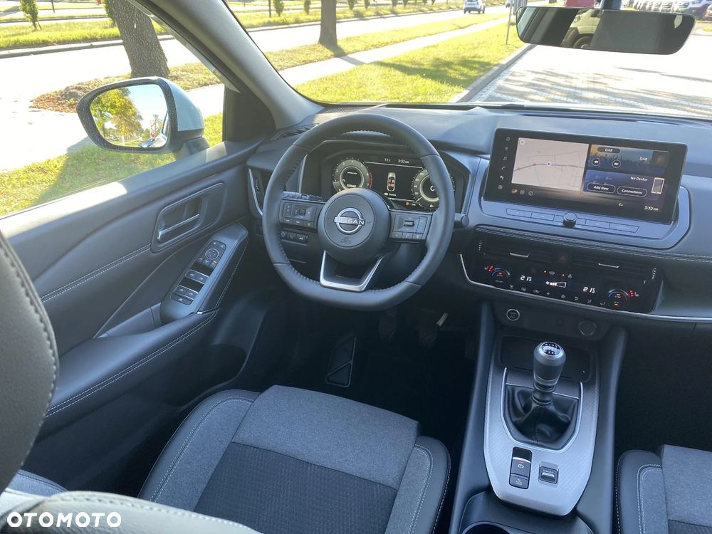 Nissan Qashqai 1.3 DIG-T mHEV N-Connecta - 26