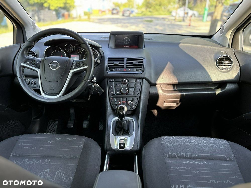Opel Meriva - 12