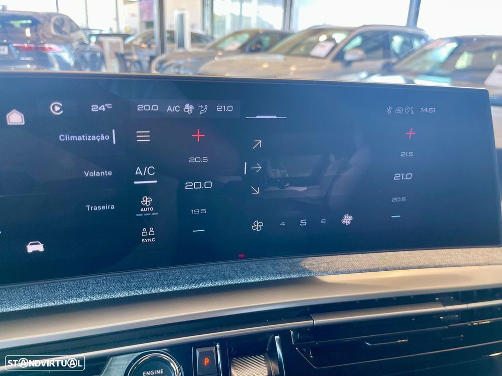 Peugeot 5008 1.2 Hybrid Allure e-DCS6 - 27