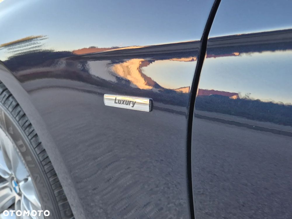 BMW Seria 3 318d Luxury Line - 7