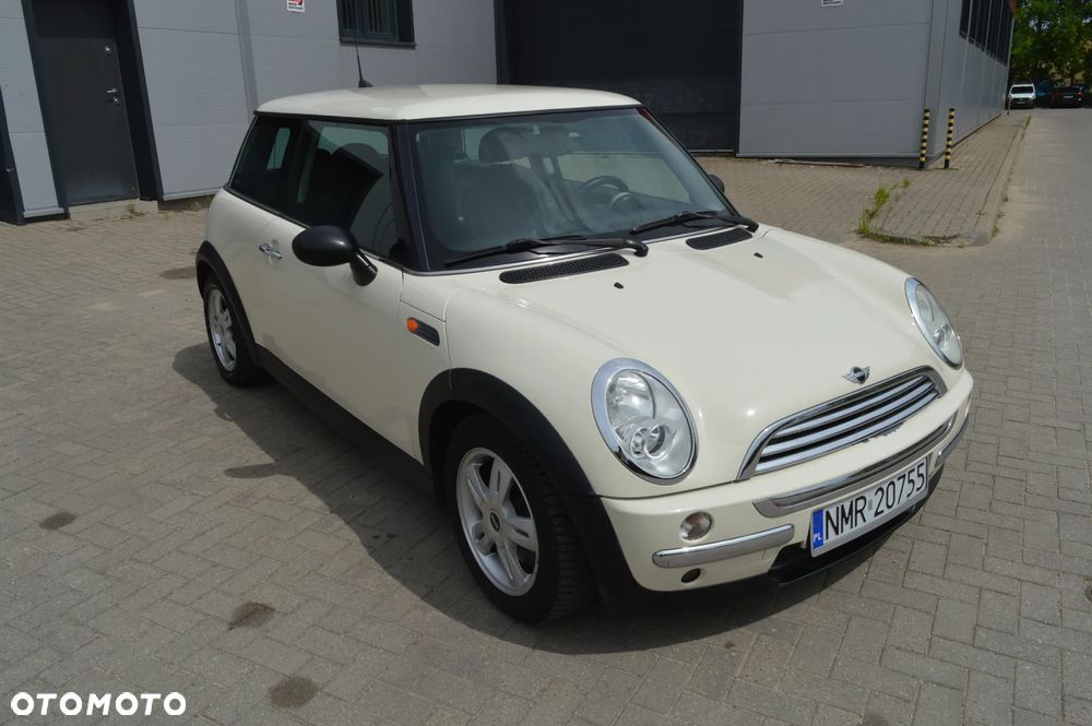 MINI ONE D - 10
