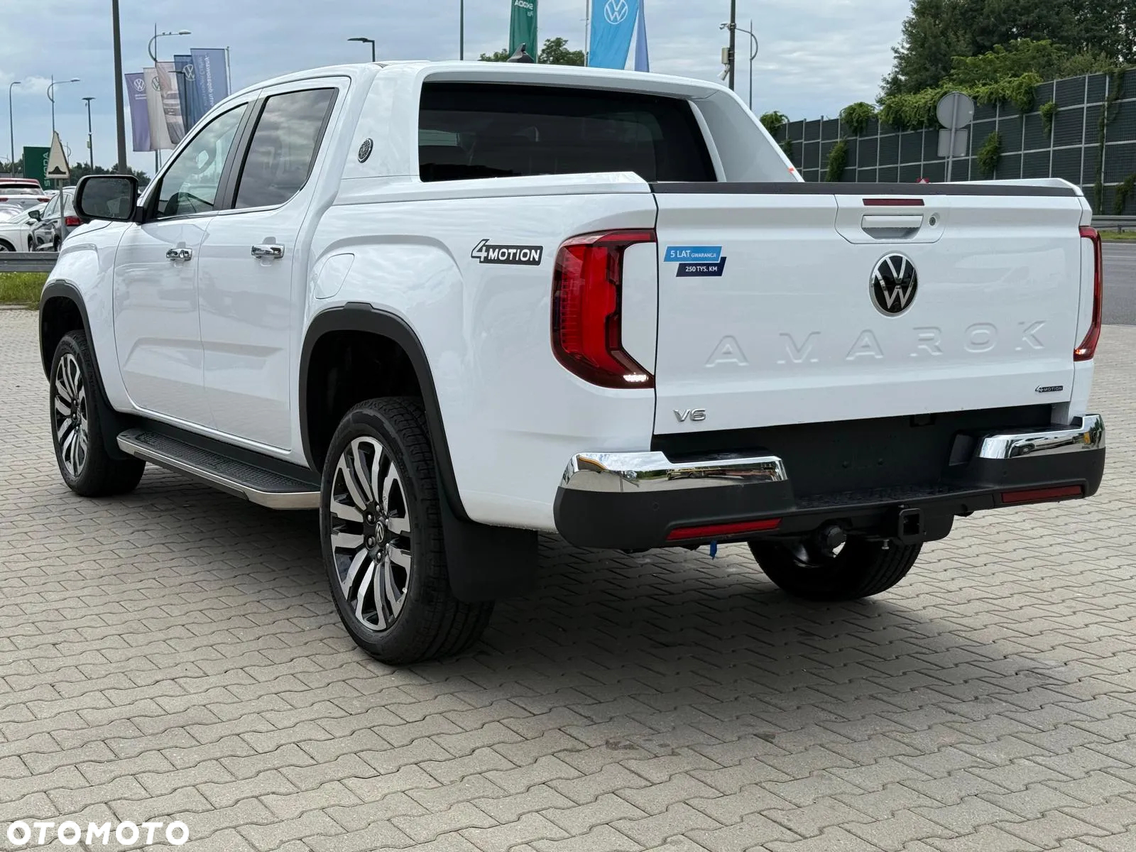 Volkswagen Amarok 3.0 V6 TDI 4Mot Aventura - 6