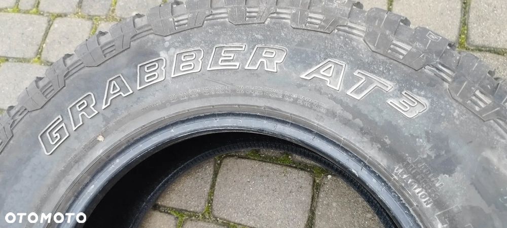 265/70/17 general grabber at3 - 5