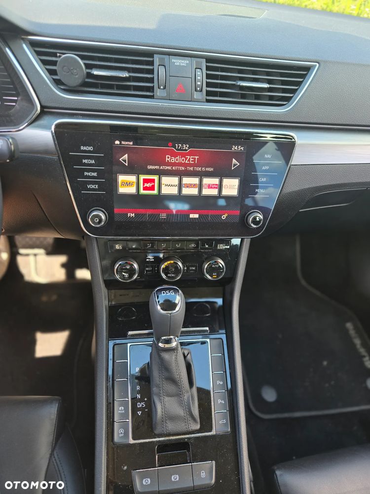 Skoda Superb 2.0 TDI Ambition DSG - 16