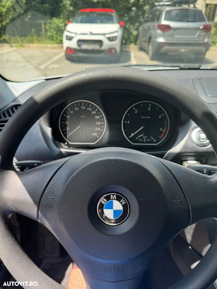 BMW Seria 1 118d - 8