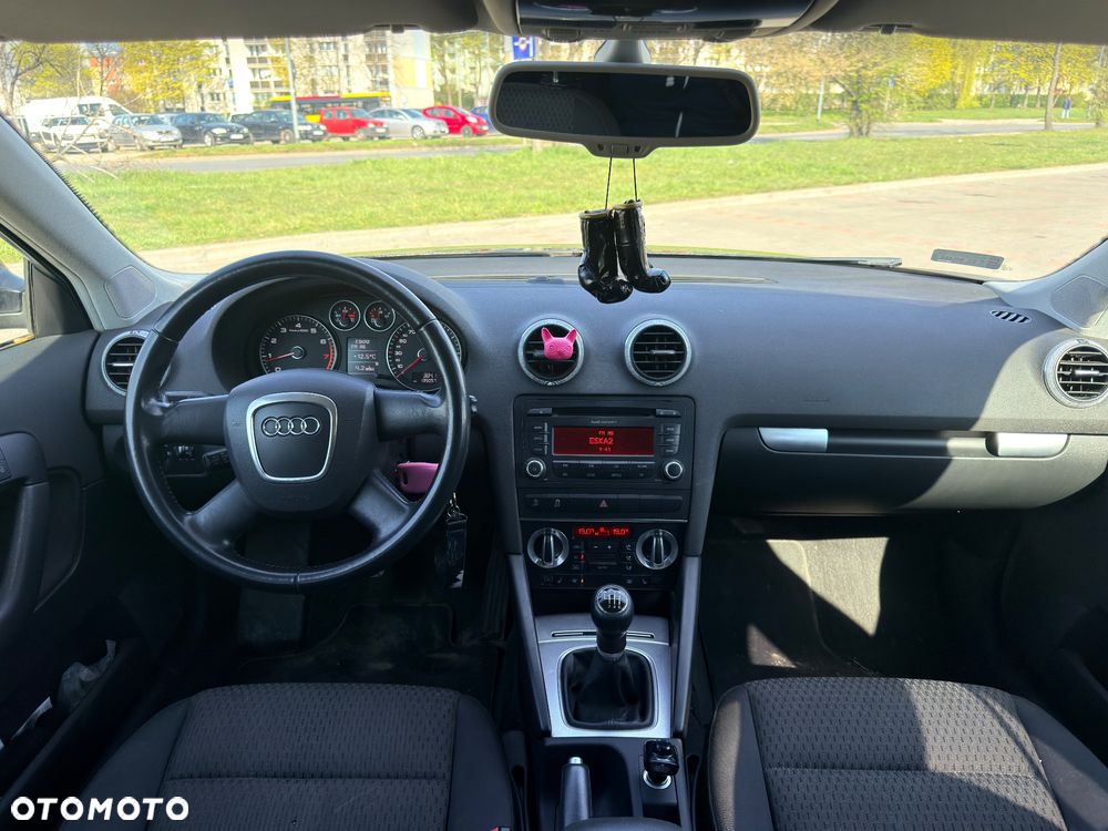 Audi A3 Sportback - 12