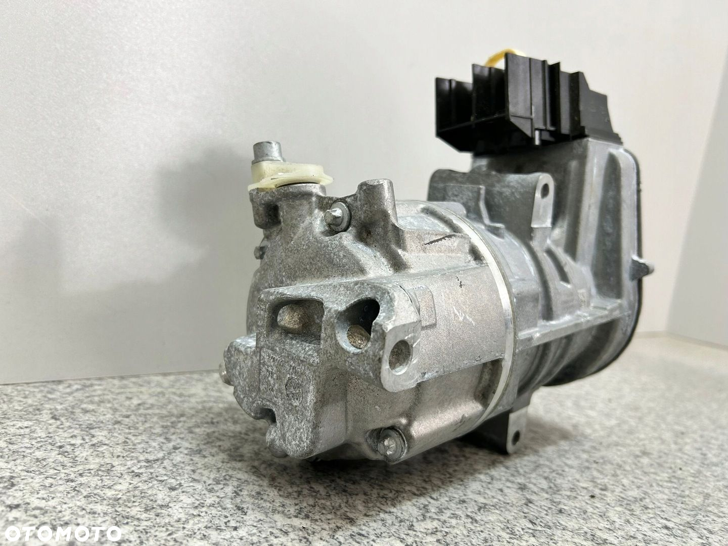 MERCEDES W214 W206 GLC 254 KOMPRESOR KLIMATYZACJI A0008308004 - 3