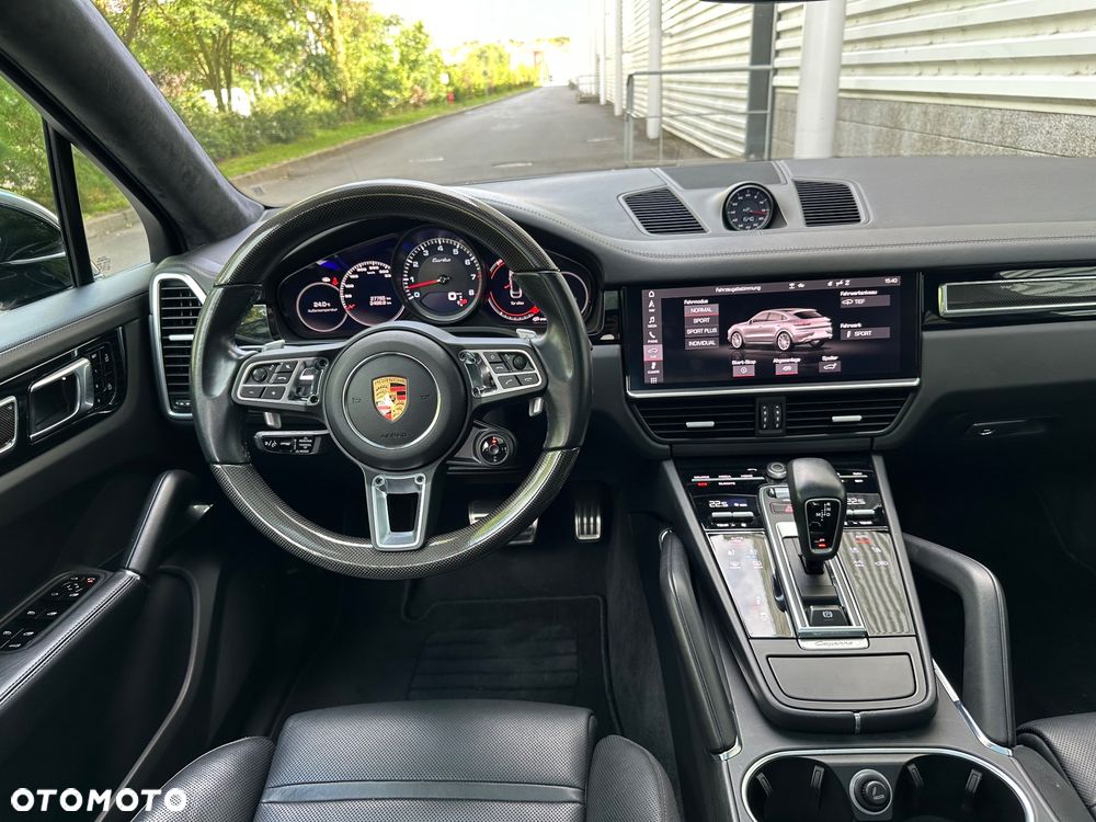 Porsche Cayenne Turbo Tiptronic S - 17