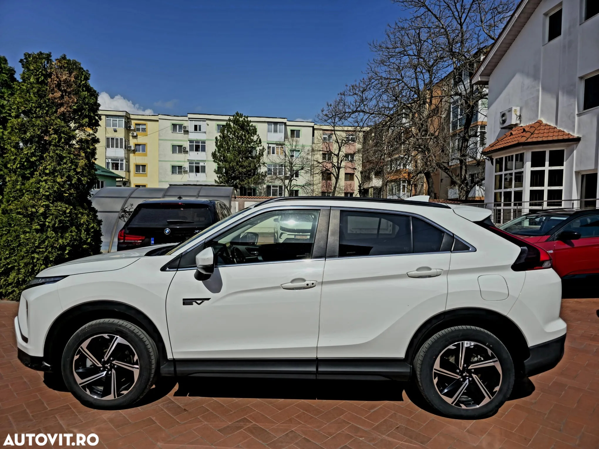 Mitsubishi Eclipse-Cross Plug-In Hybrid 4WD Plus Select - 6