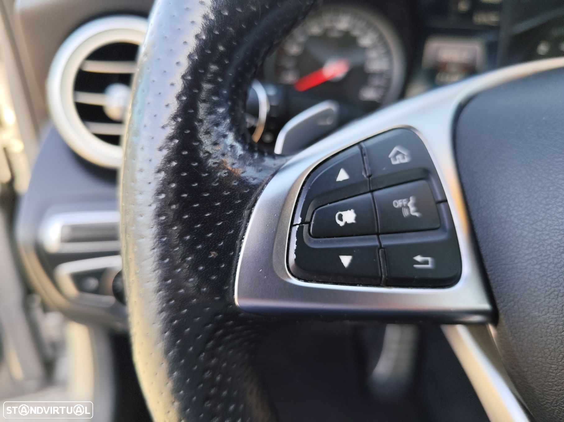 Mercedes-Benz C 300 BlueTEC Hybrid AMG Line - 17