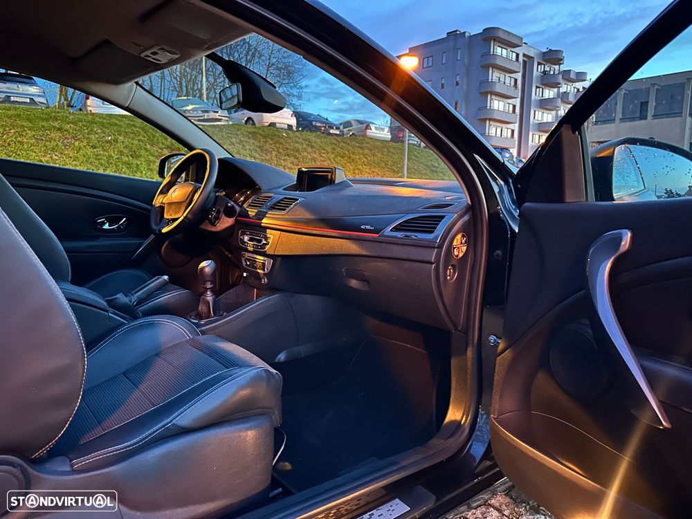 Renault Mégane Coupe - 24