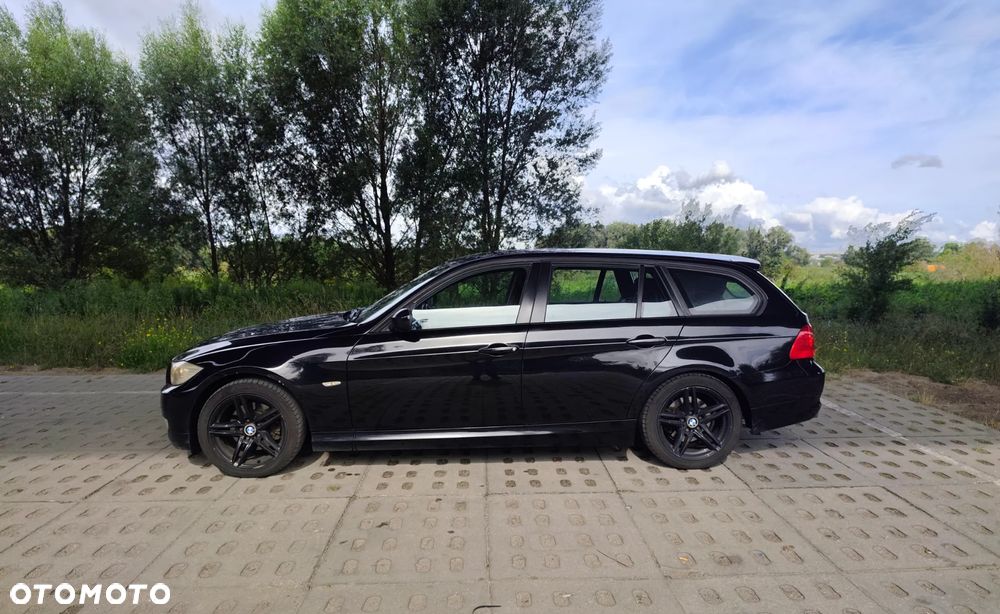BMW Seria 3 318d - 9