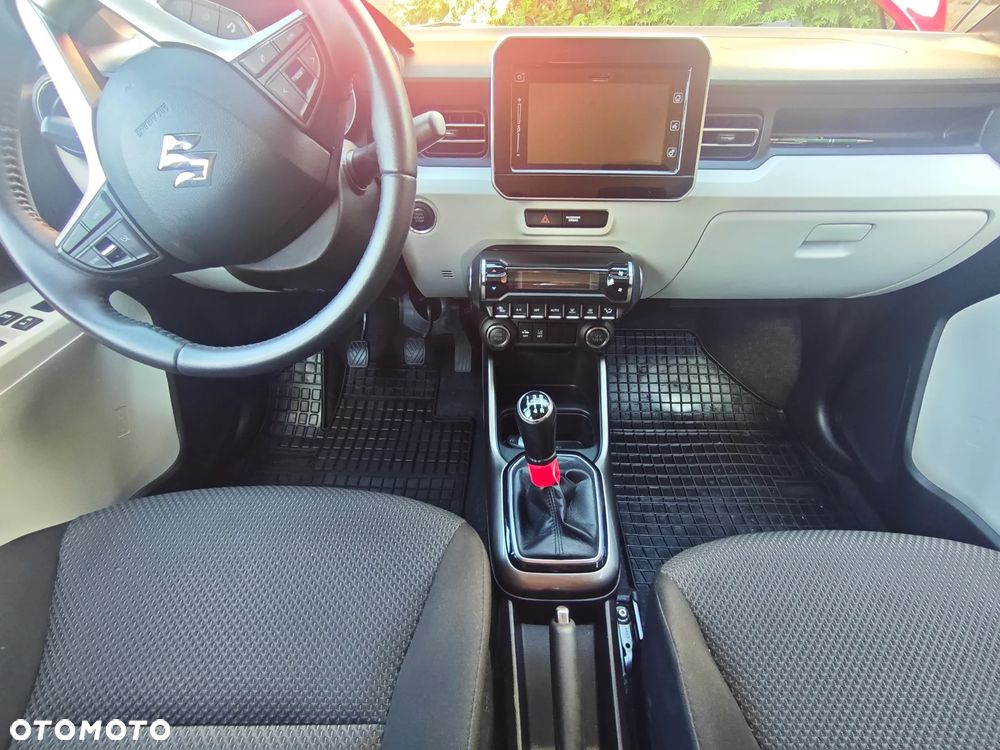 Suzuki Ignis - 12