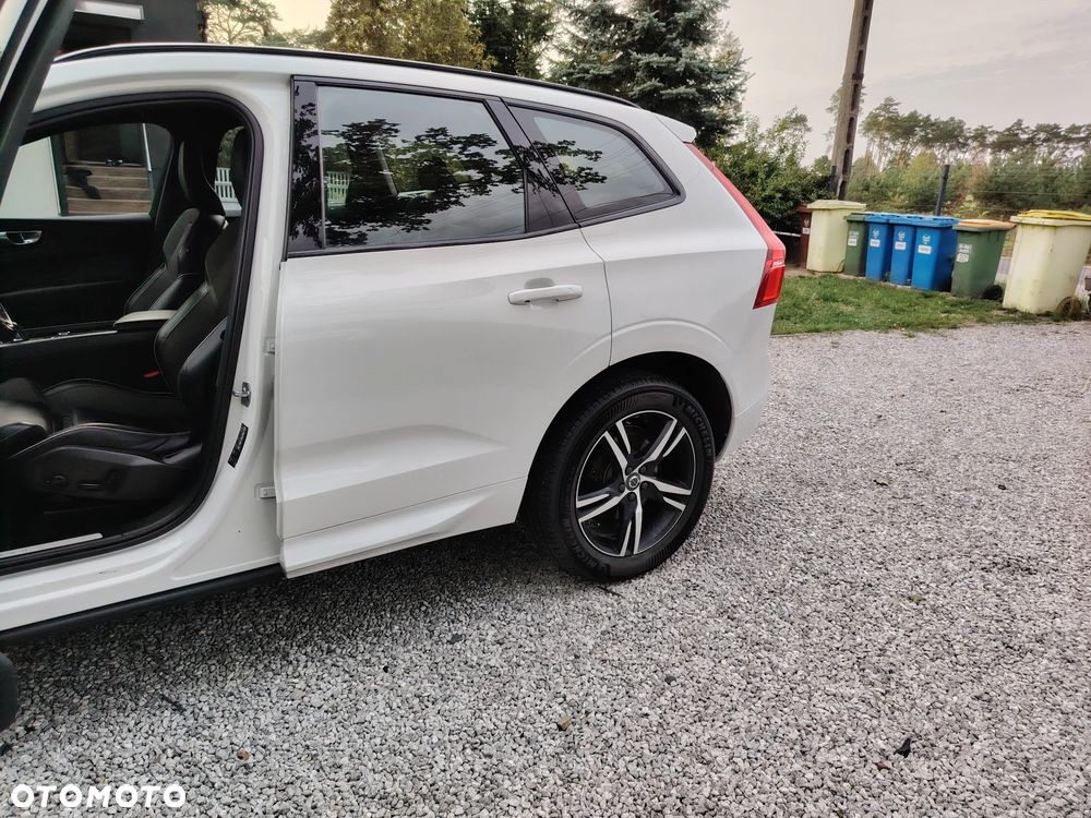Volvo XC 60 B4 B R-Design - 12