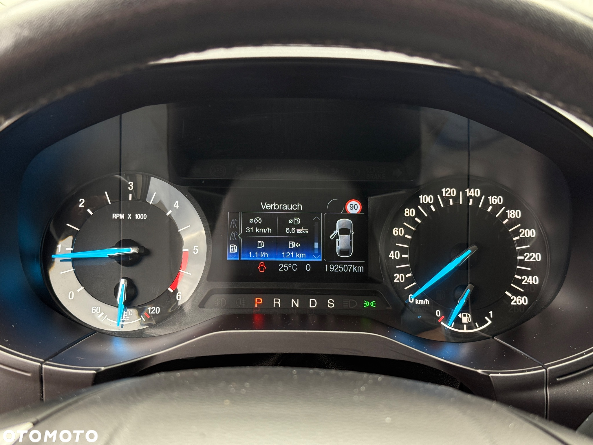 Ford S-Max - 22