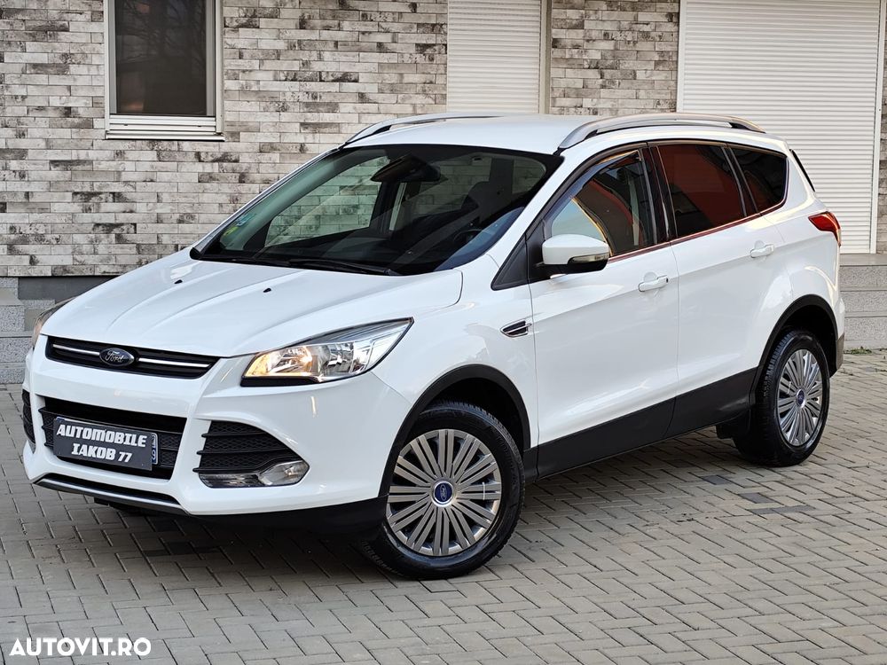 Ford Kuga - 1