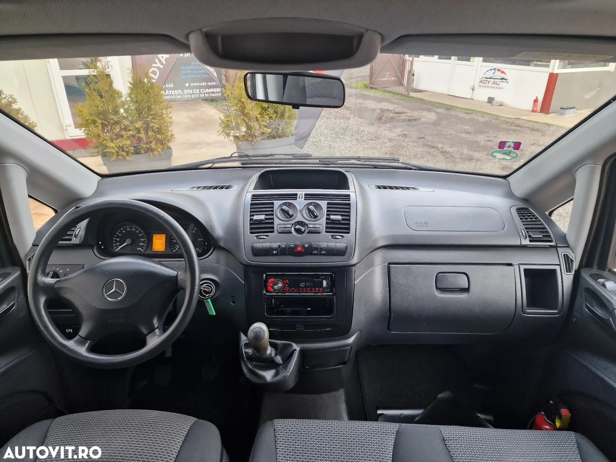 Mercedes-Benz Vito - 8