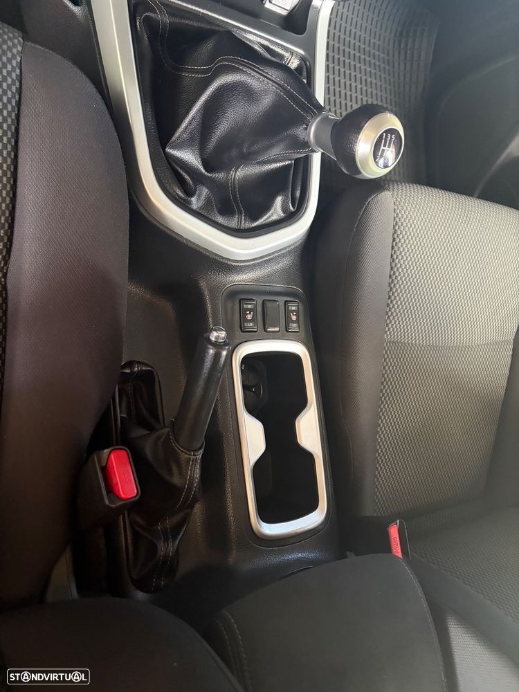 Nissan Navara 2.3 dCi CD 4WD N-Connecta - 14