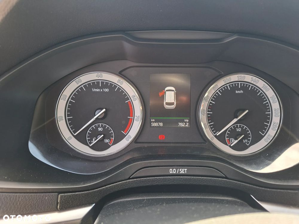 Skoda Karoq 1.0 TSI GPF 4x2 Style - 11