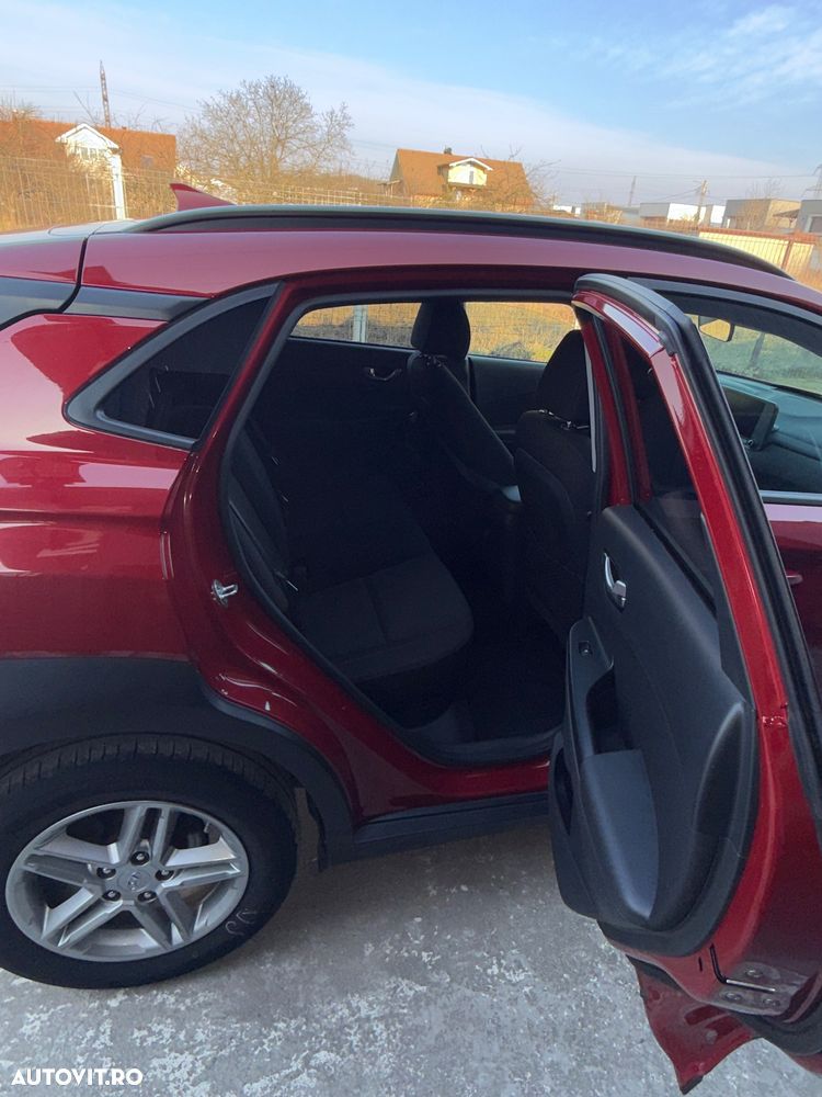 Hyundai KONA 1.0 T-GDI 120 CP 6MT 2WD Highway - 12