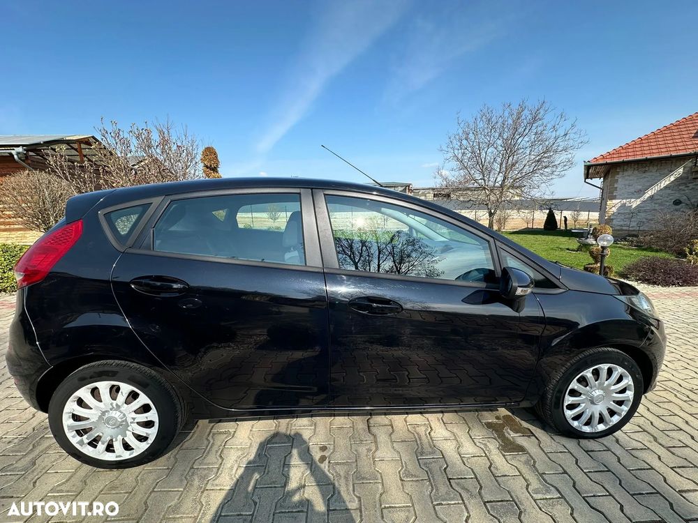 Ford Fiesta 1.25 Trend - 7