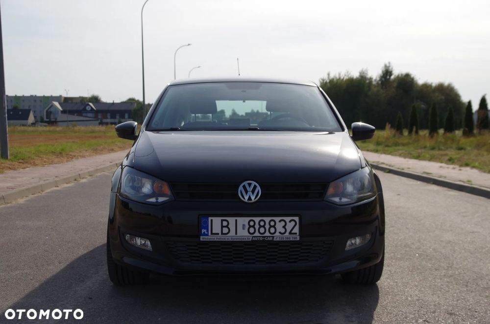 Volkswagen Polo - 1