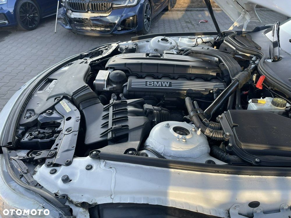 BMW Z4 sDrive30i - 15