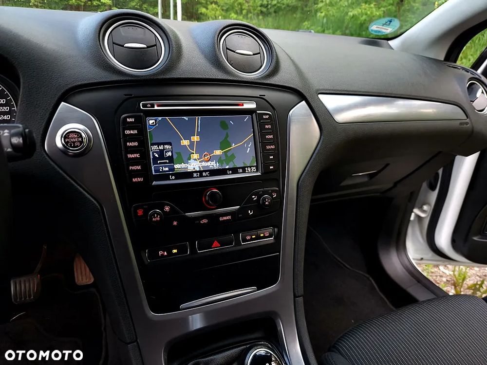Ford Mondeo 2.0 TDCi Titanium - 34