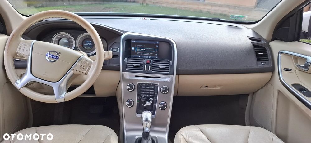 Volvo XC 60 3.2 AWD Kinetic - 13
