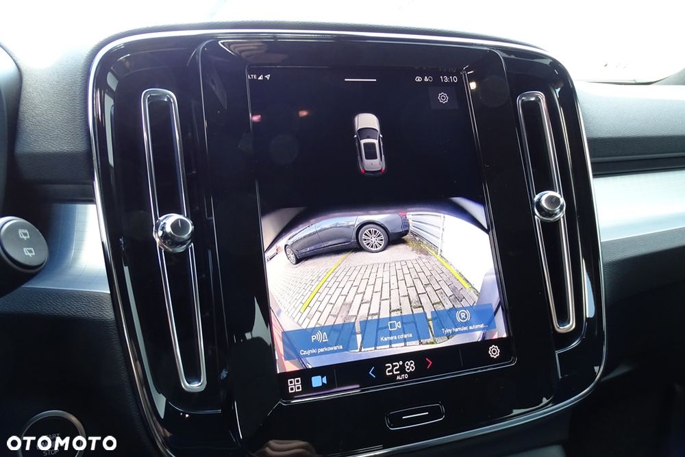 Volvo XC 40 2024