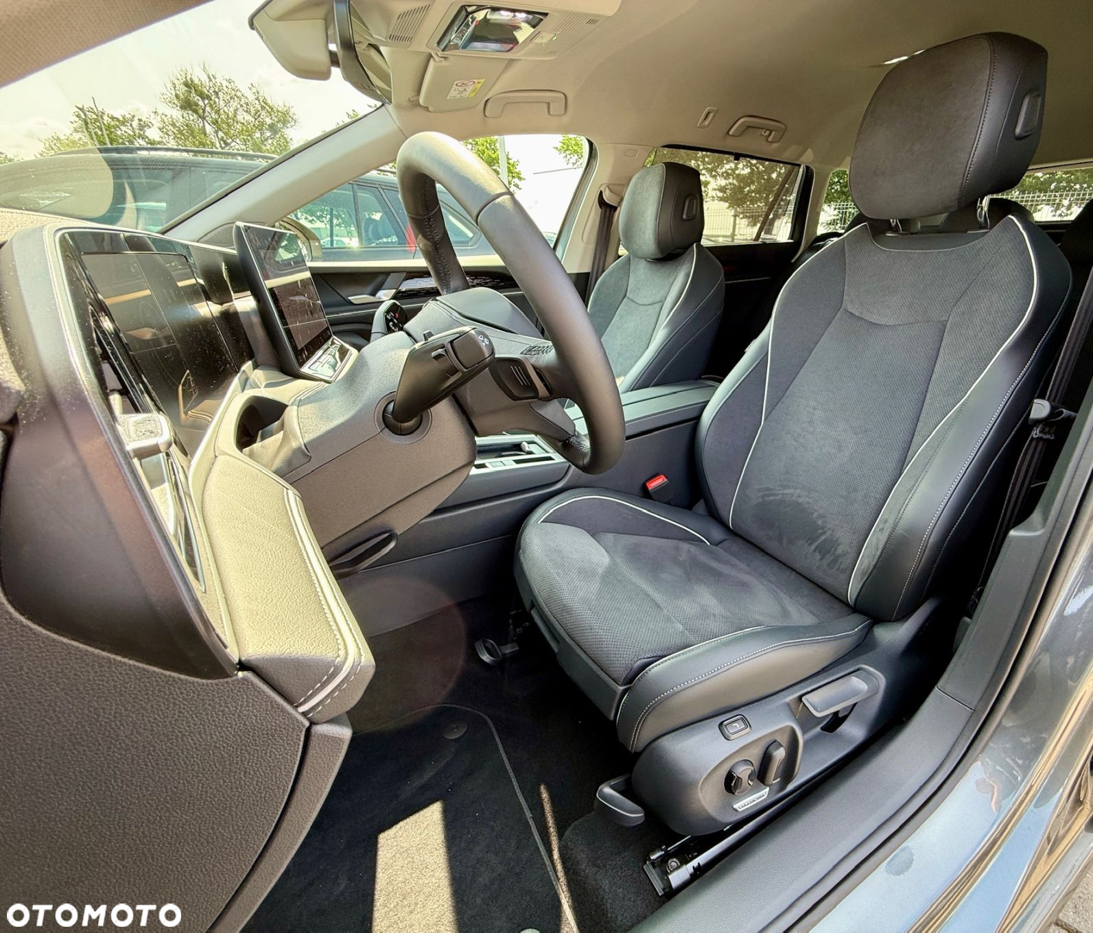 Volkswagen Passat - 12
