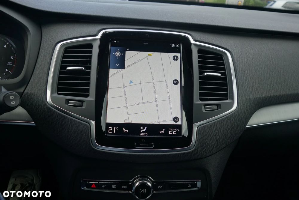 Volvo XC 90 B5 D AWD Momentum 7os - 20