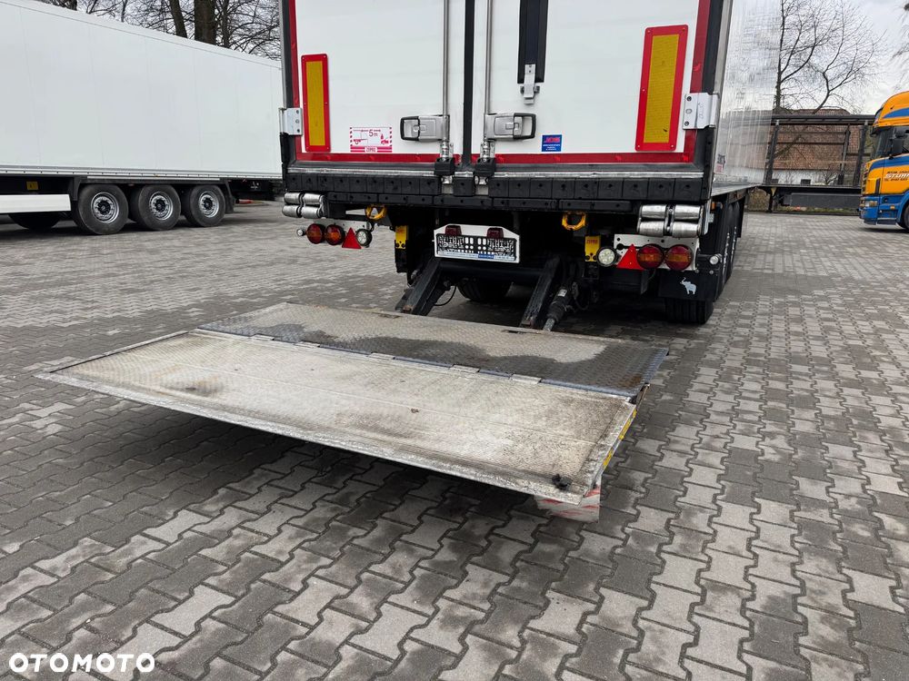 Schmitz Cargobull Chłodnia,Doppelstock, Carrier Vector 1550, Winda ZEPRO - 32