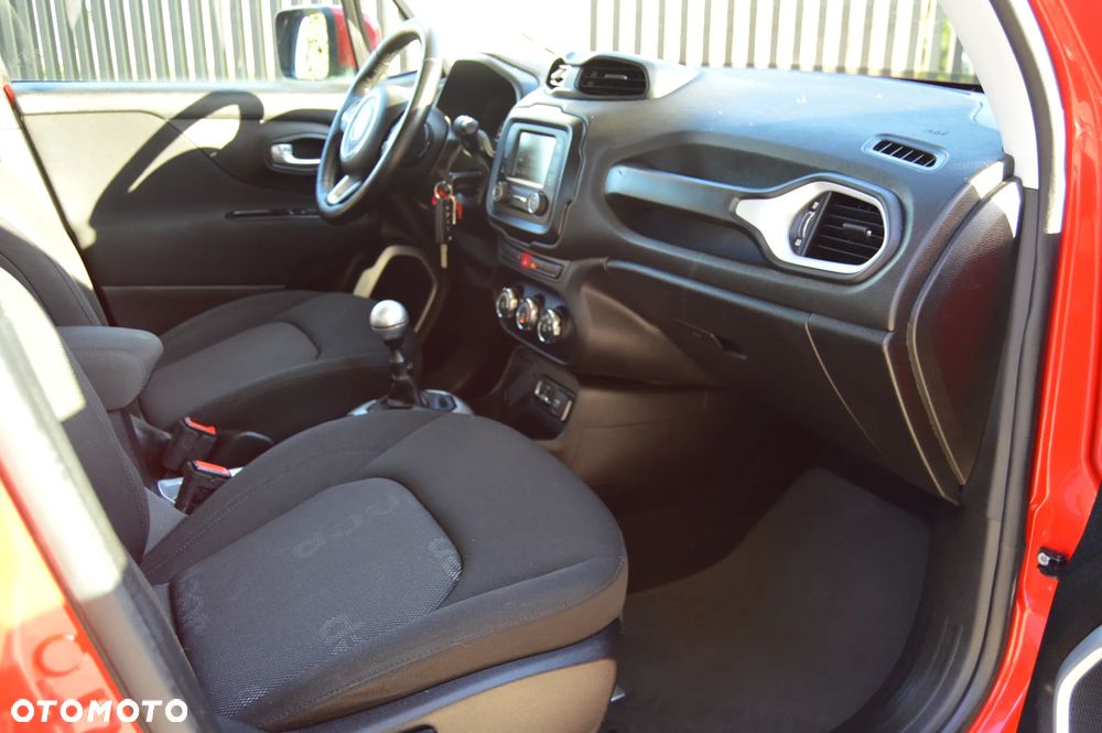 Jeep Renegade 1.6 E-TorQ Longitude - 27