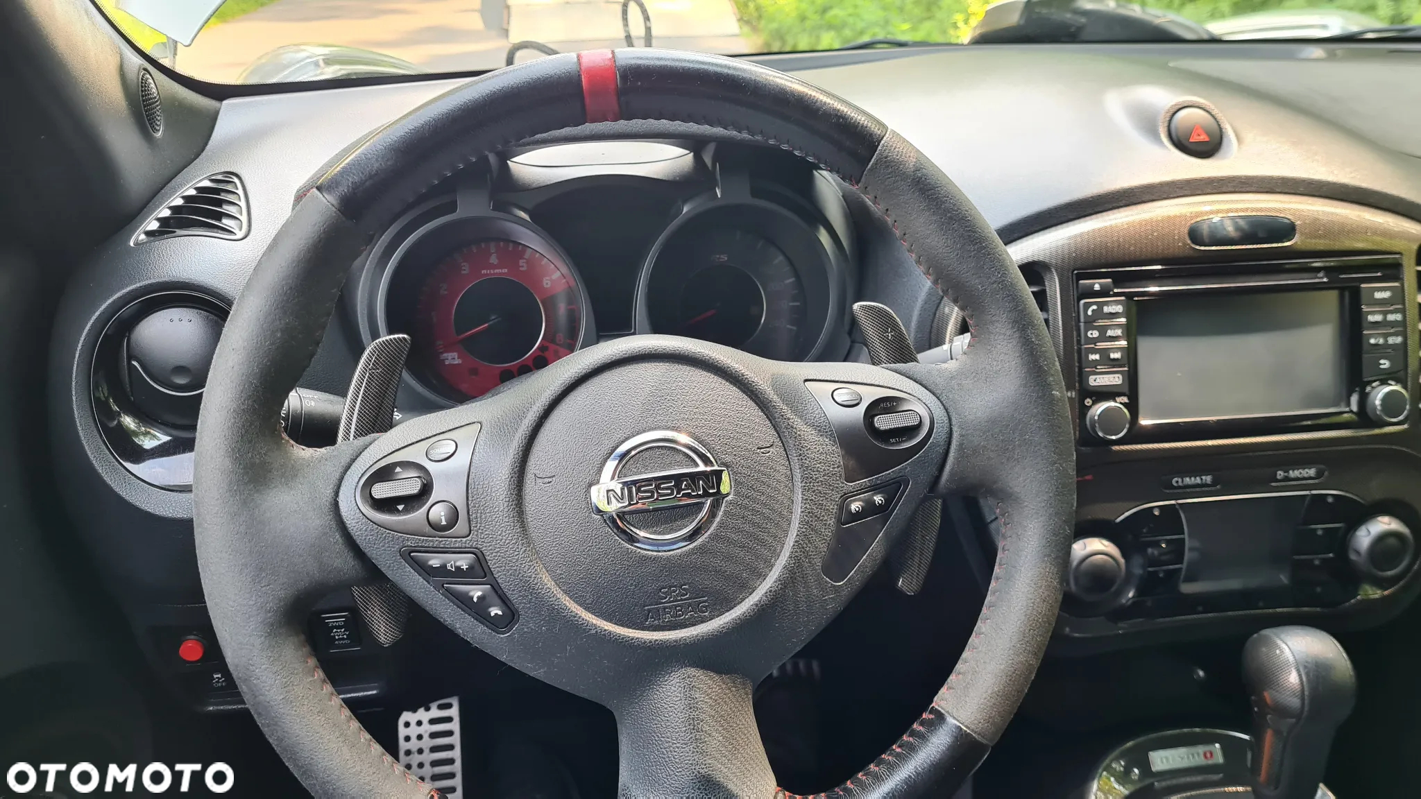Nissan Juke 1.6 DIG-T Nismo RS 4WD Xtronic - 22