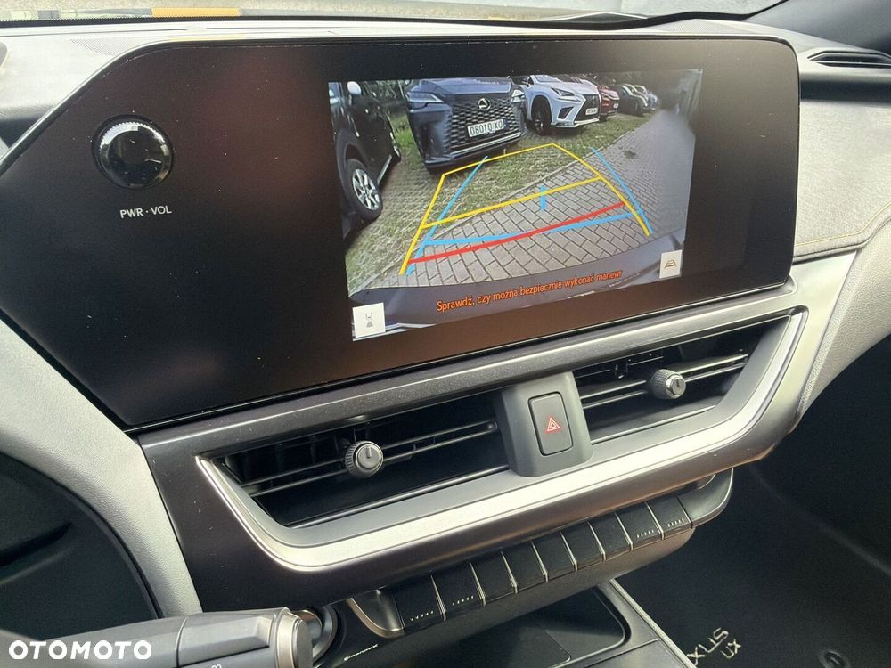 Lexus UX 250h GPF F Sport Design 2WD - 17