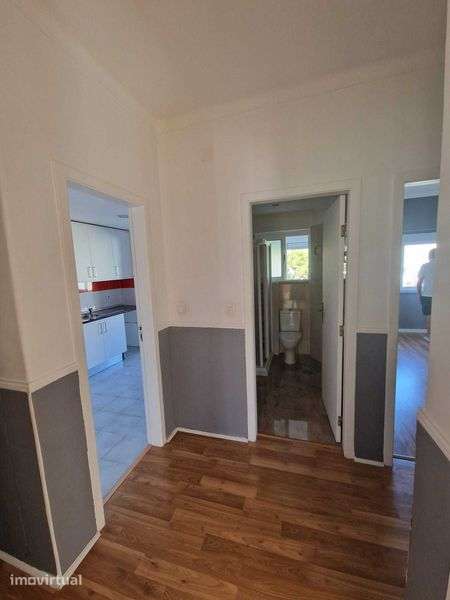 Apartamento T2 Pragal - Grande imagem: 4/12