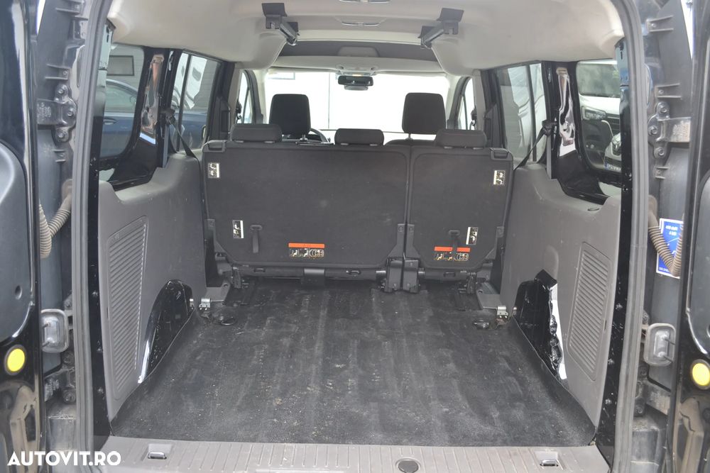 Ford Transit Connect - 29